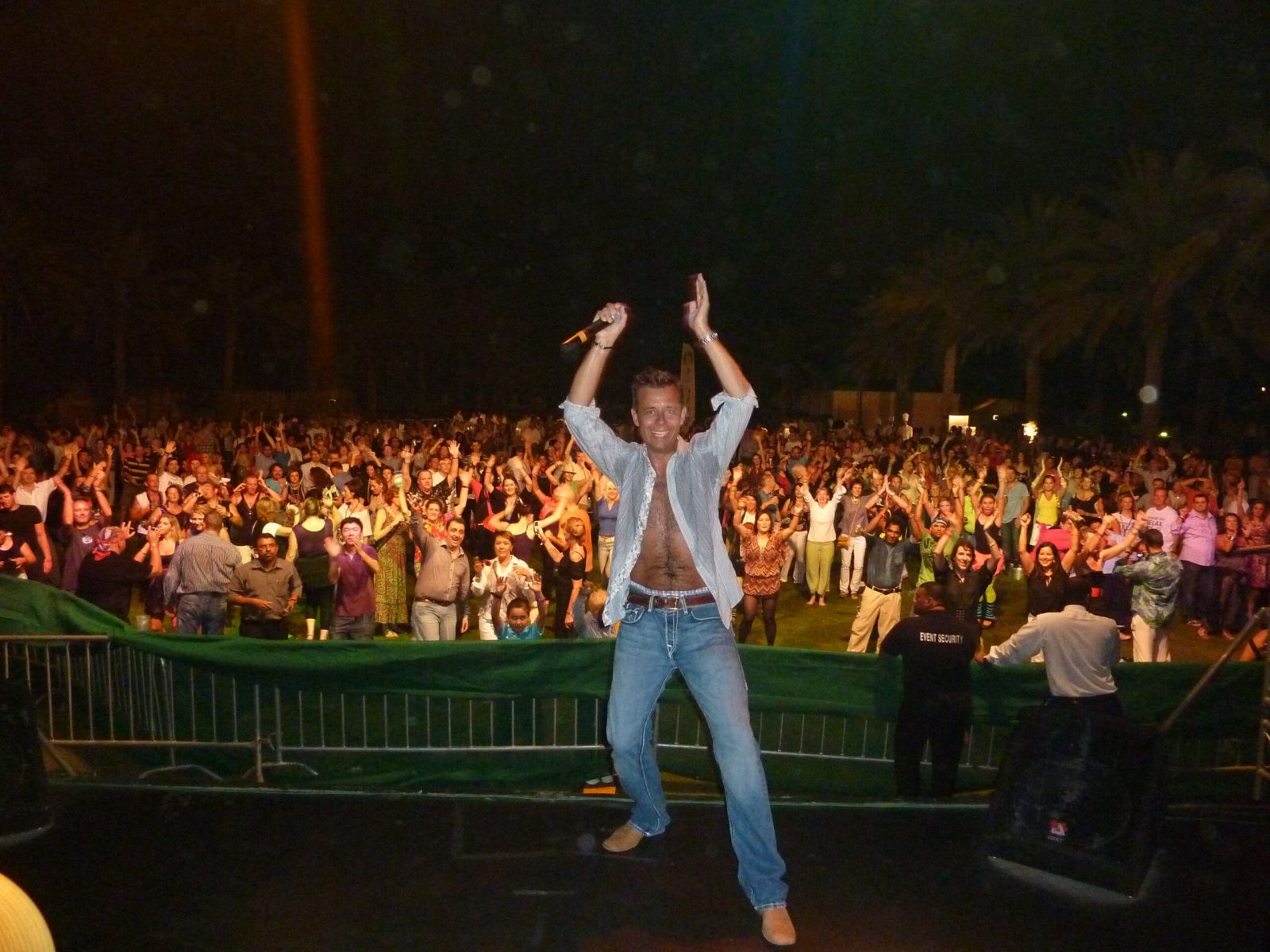Live in Oman